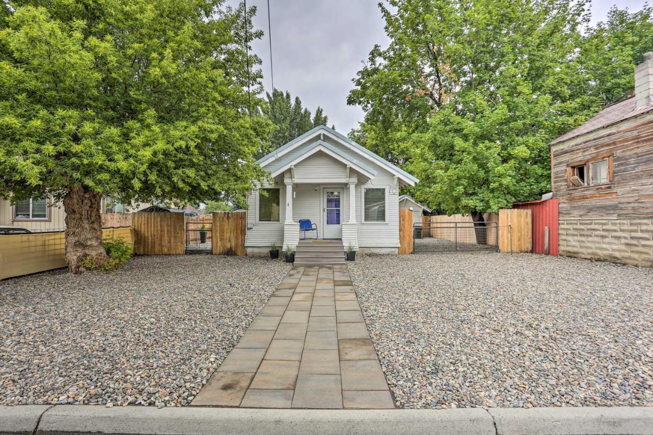 Pet-Friendly Baker City Escape With Private Yard! Kültér fotó