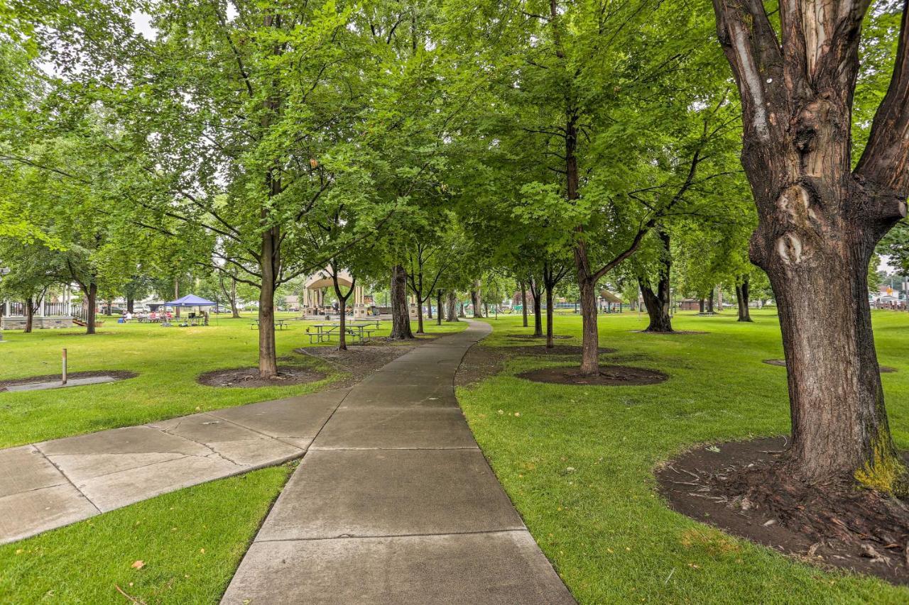 Pet-Friendly Baker City Escape With Private Yard! Kültér fotó